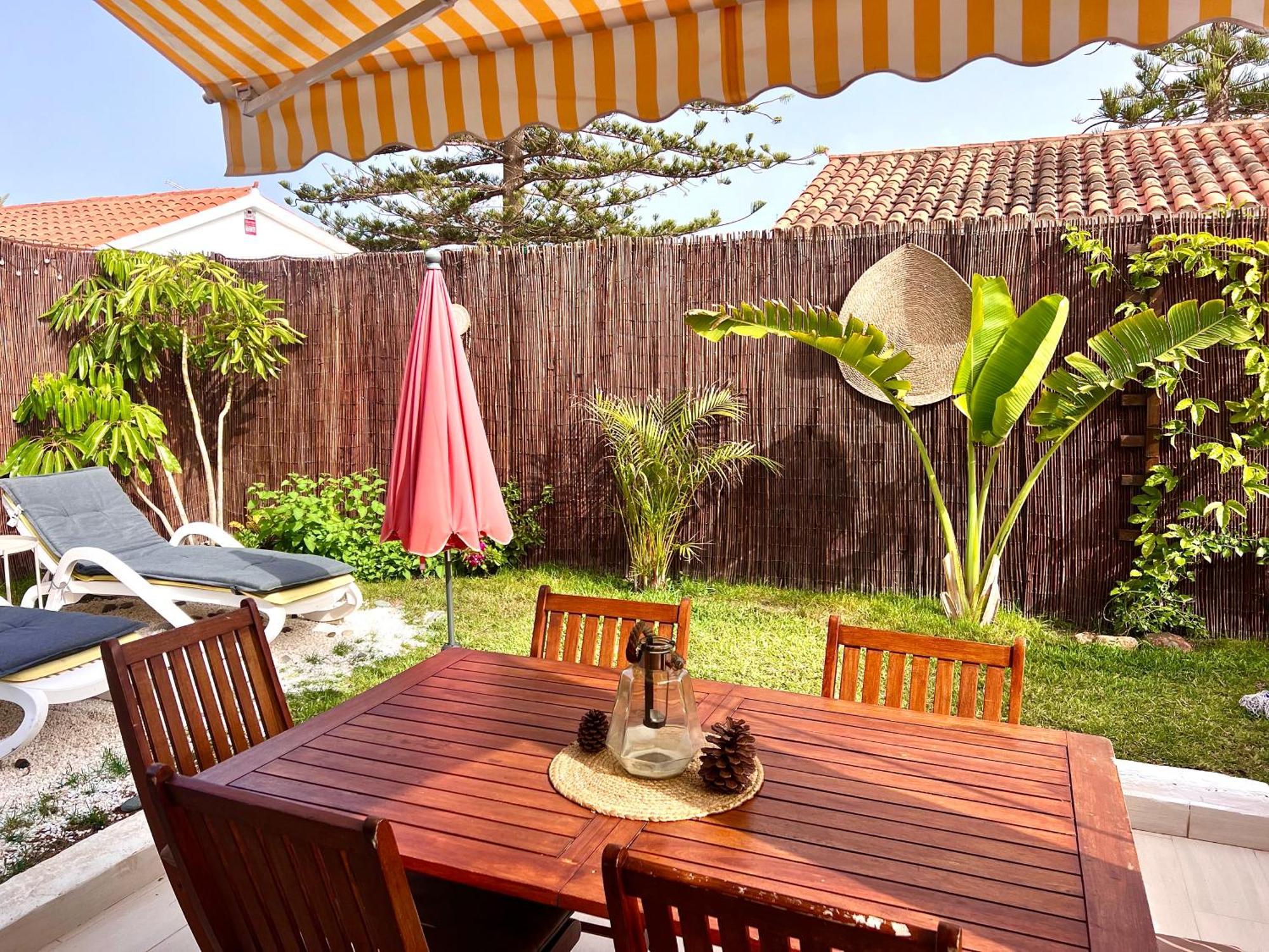Buzzstays: 1-Bed Bungalow, Garden, Near Yumbo & Beach Maspalomas  Dış mekan fotoğraf